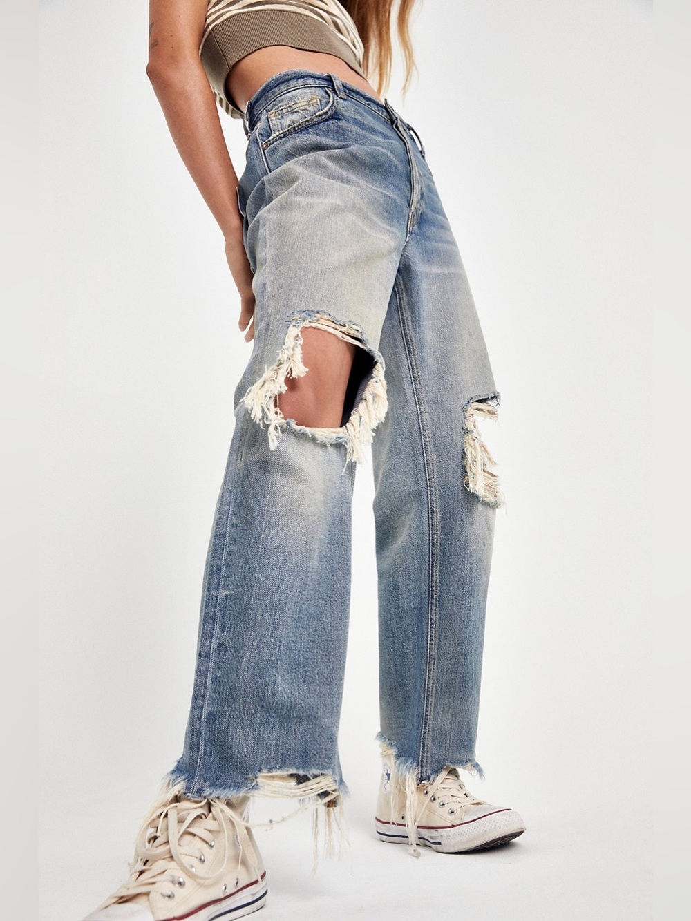 FREE PEOPLE Maggie Mid Rise Straight Leg Distressed Jeans 24